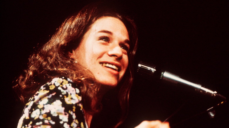 Carole King onstage in 1972