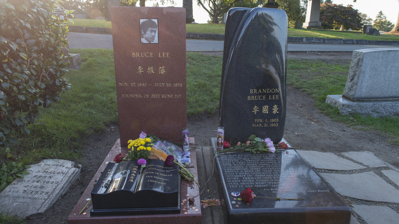 Bruce and Brandon Lee burial site