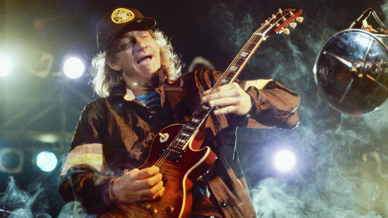 Joe Walsh playing guitar