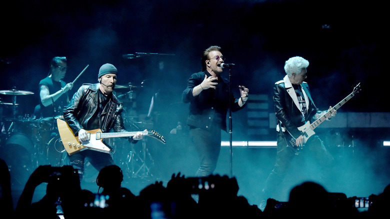 bono with u2