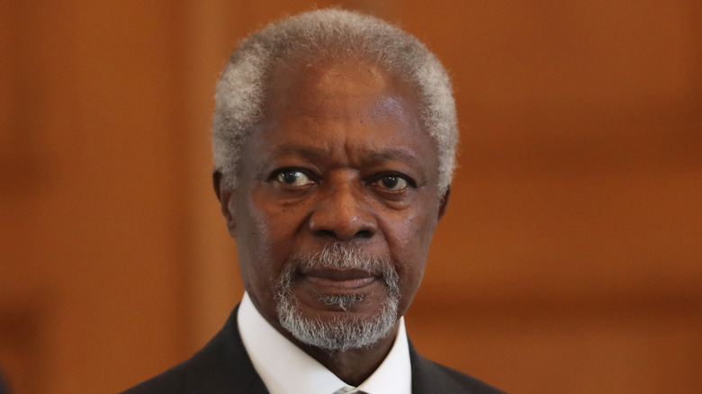 Kofi Annan looking serious