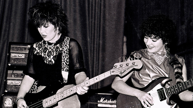 Kathy Valentine and Jane Wiedlin on stage