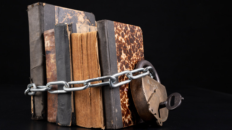 books with chain
