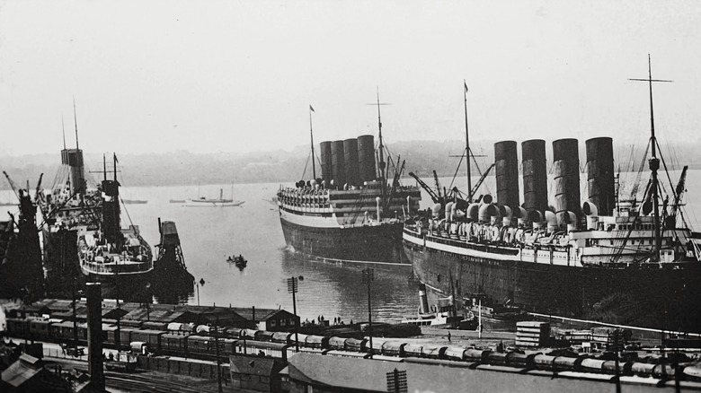 Aquitania, Mauretania and Olympic in Southampton