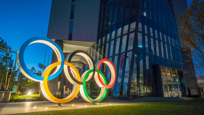 olympic rings in front of building