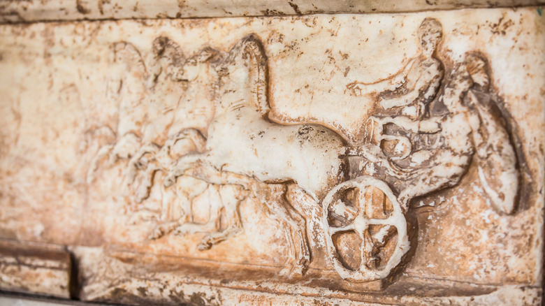 greek carving chariot racing