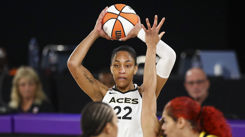 A'ja Wilson playing basketball