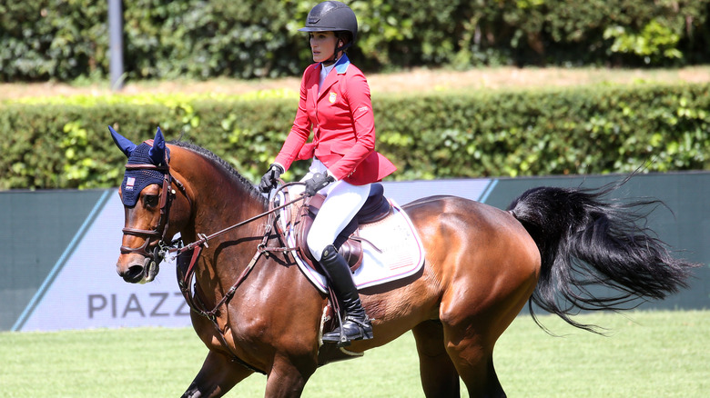 Jessica Springsteen show jumping