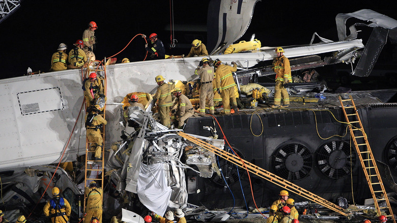 Wreck of the Metrolink crash in Chatsworth, California