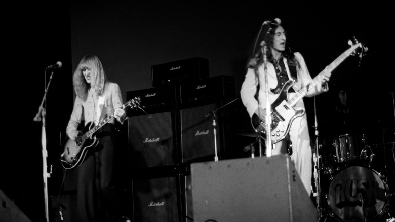 Geddy Lee on stage in 1974