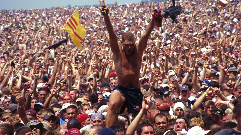 The crowd at Woodstock 99
