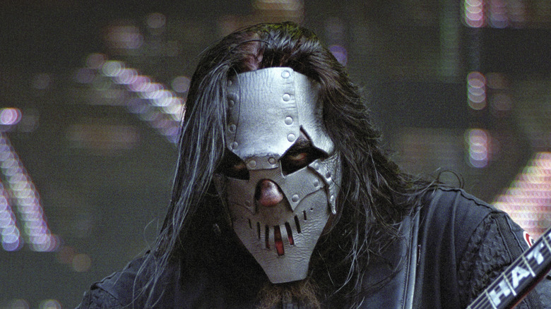 Mick Thomson mask