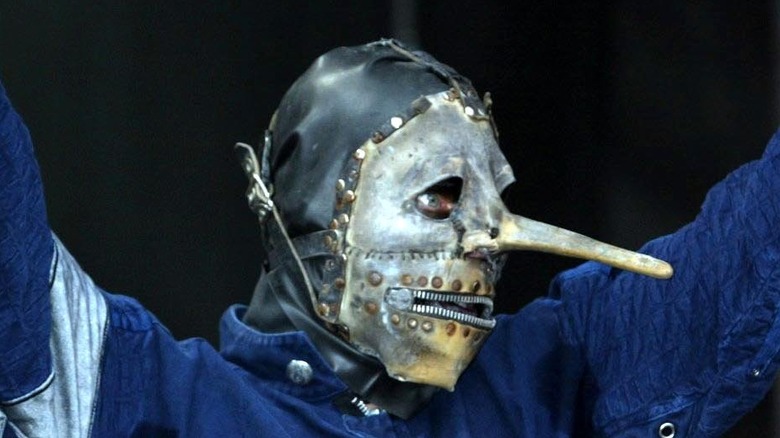 Chris Fehn mask