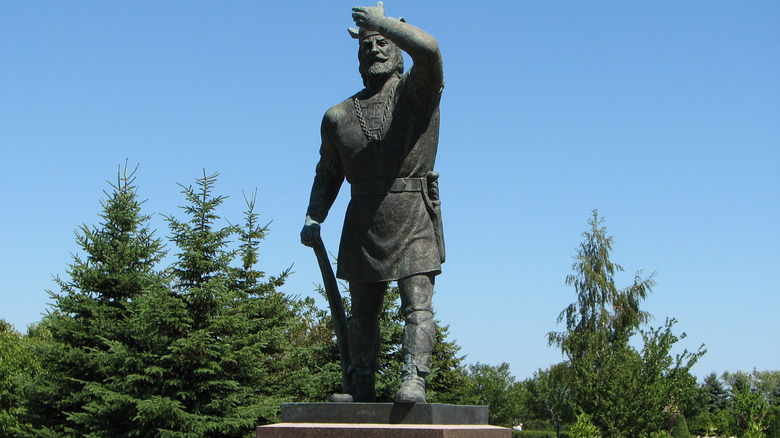 Viking Leif Erikson statue