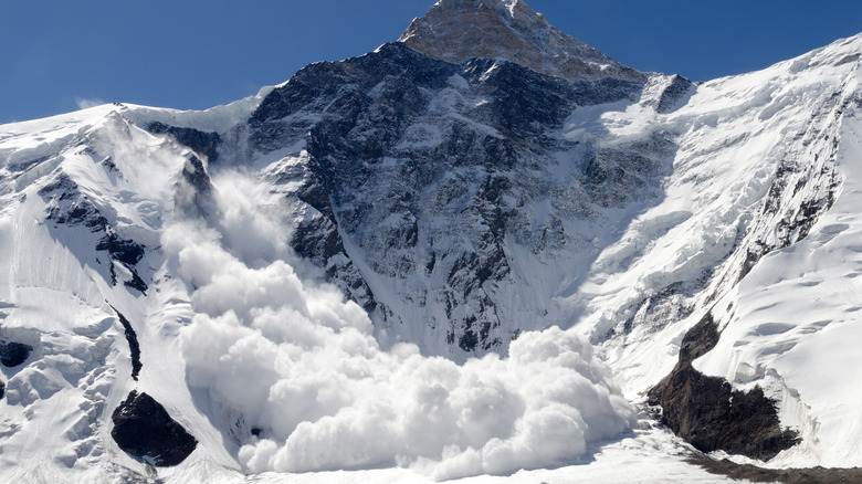 avalanche on mountain