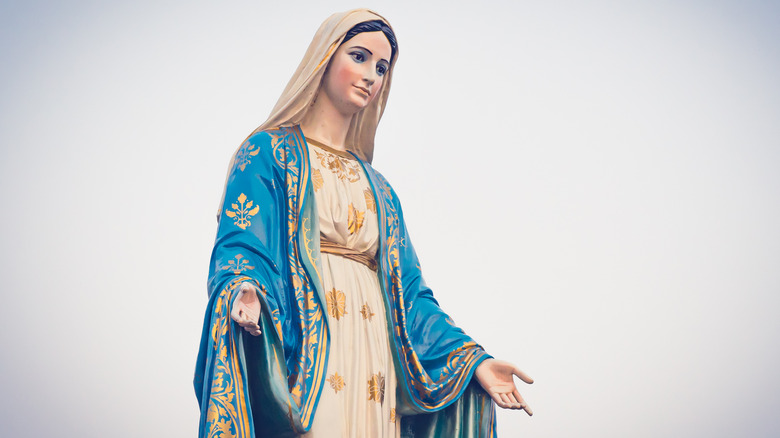 Statue of the Virgin Mary