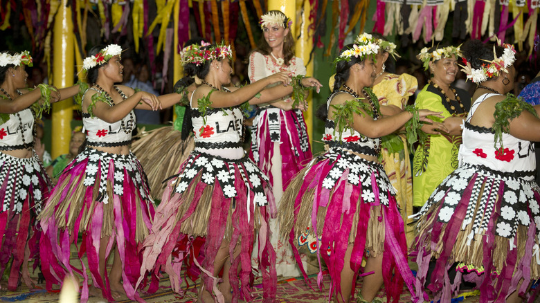 Princess Catherine Tuvalu dancing