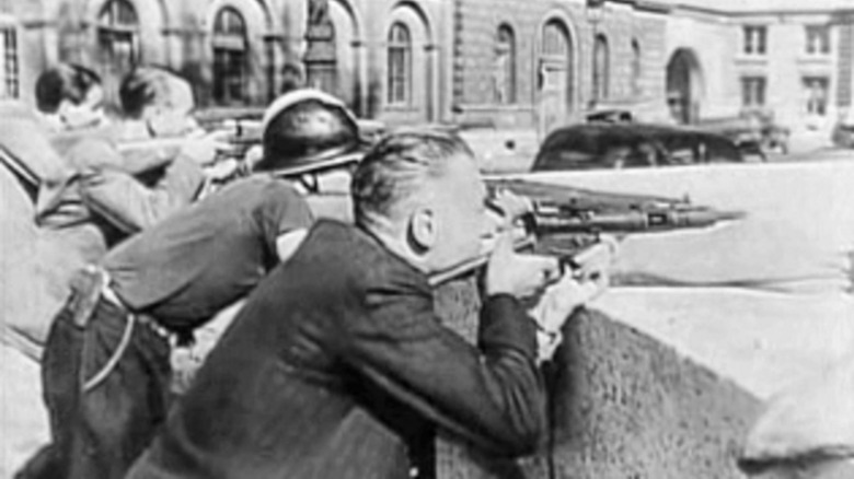 French resisters during the battle for Paris