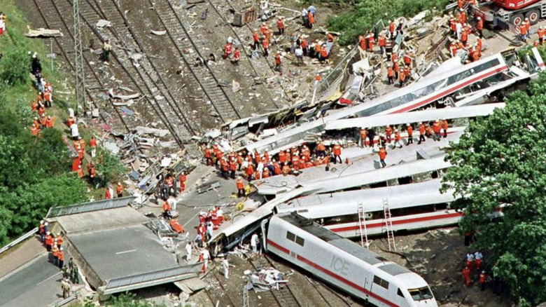 Eschede road bridge collapse