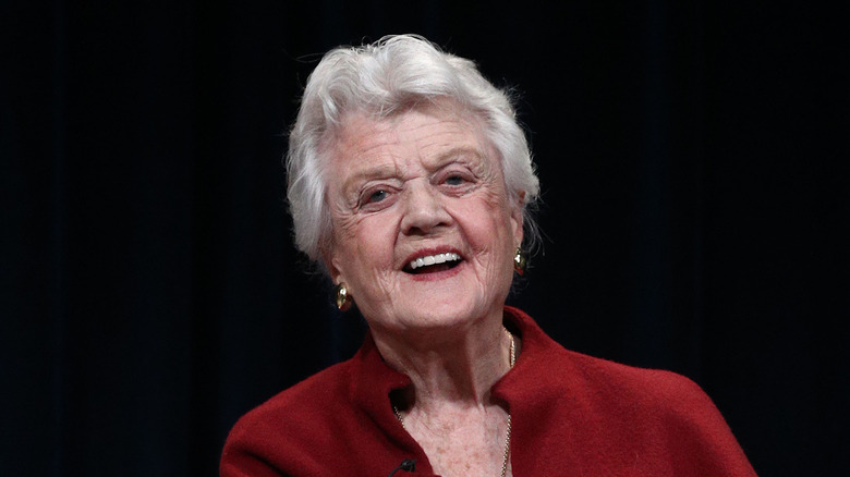 actress angela lansbury amiling