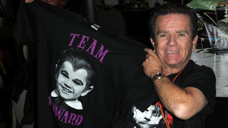 Butch Patrick with Team Edward tshirt