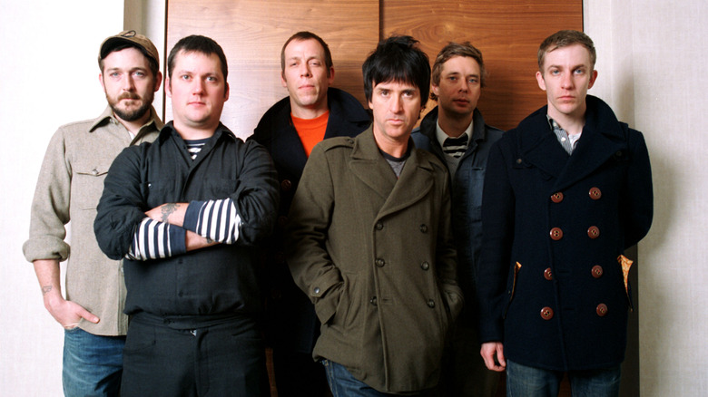 Modest Mouse standing
