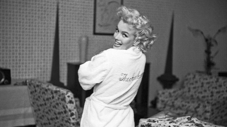 Marilyn Monroe in bath robe