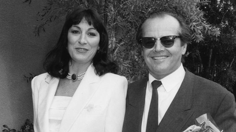 Jack Nicholson and Anjelica Huston