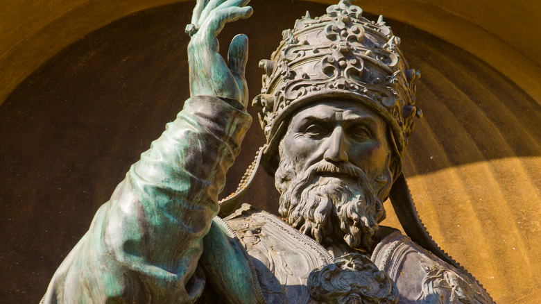 Statue of Pope Gregory XIII