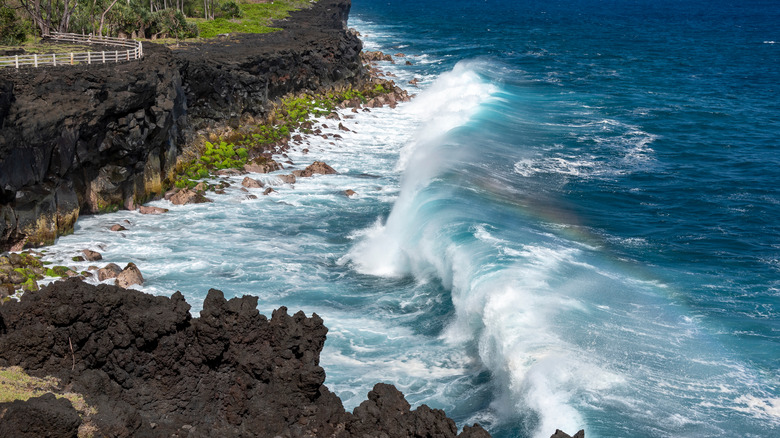 Reunion Island waves