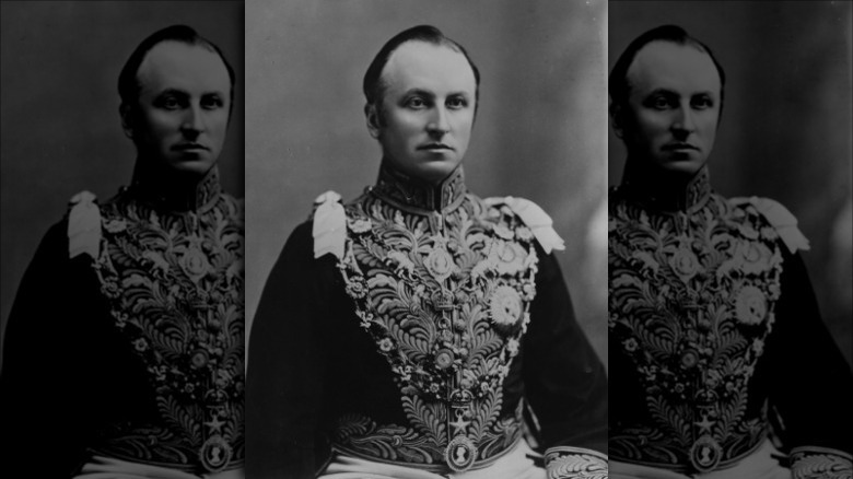 Lord Curzon posing for a portrait