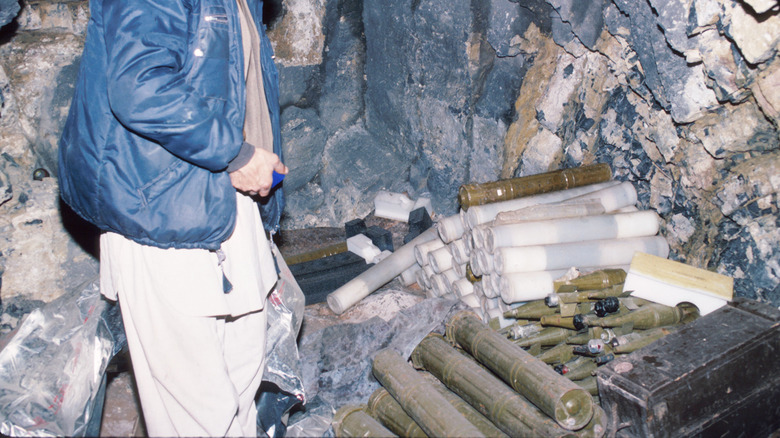 mujahideen with weapons