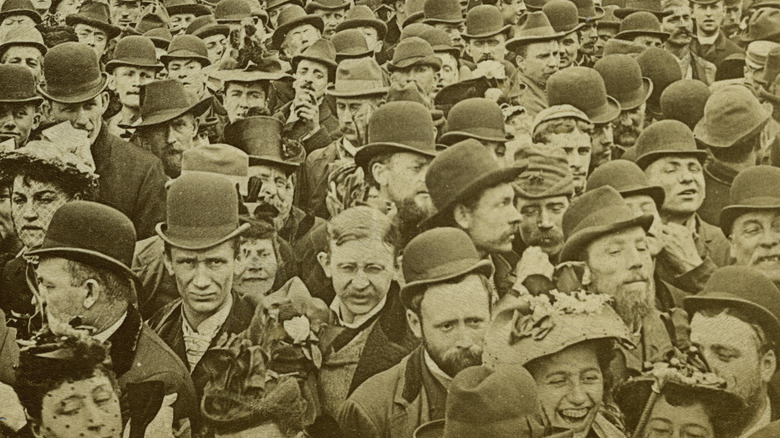 Crowd at the World's Fair