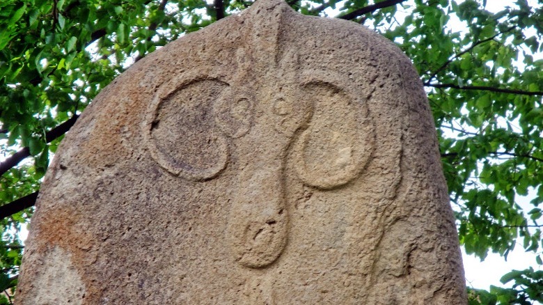 vishapakar armenia sacred stone