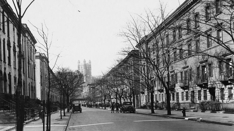 Harlem street 1930