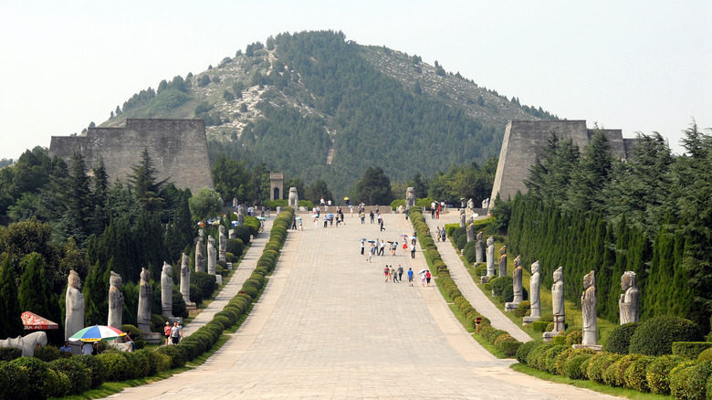 Qianling Mausoleum