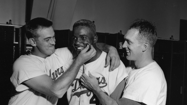 Jackie Robinson with teammates