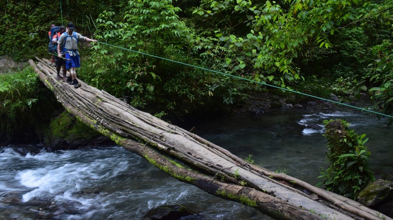 kokoda track crossing