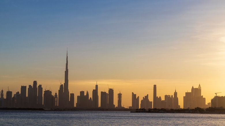 Dubai hazy skyline