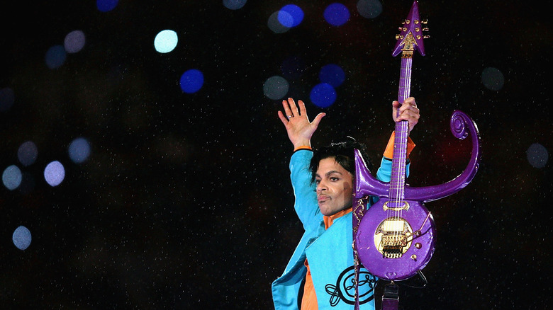 Prince performing at the superbowl 2006