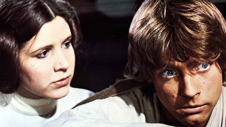 Leia and Luke Skywalker talking