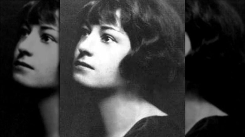 A young Dorothy Parker poses for a photo