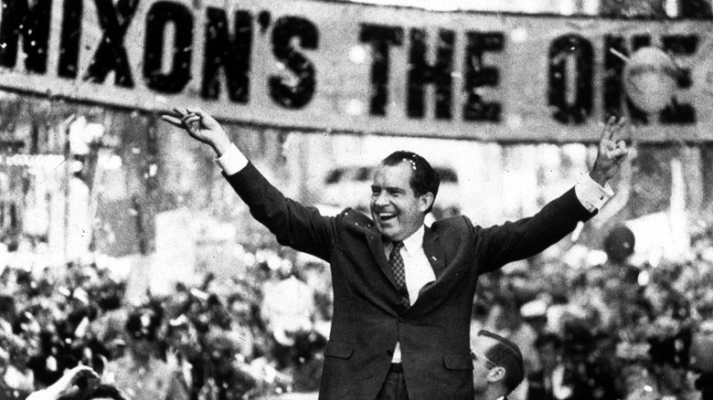 Nixon campaigning in 1968