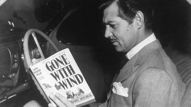 Gable reading 'Gone with the Wind'