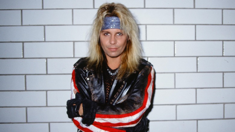 Vince Neil posing for photo