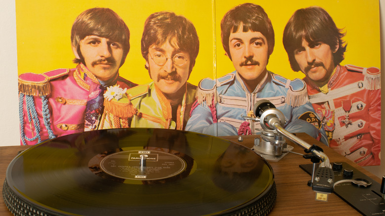 Sgt Pepper album gatefold