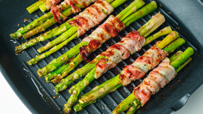 bacon wrapped asparagus