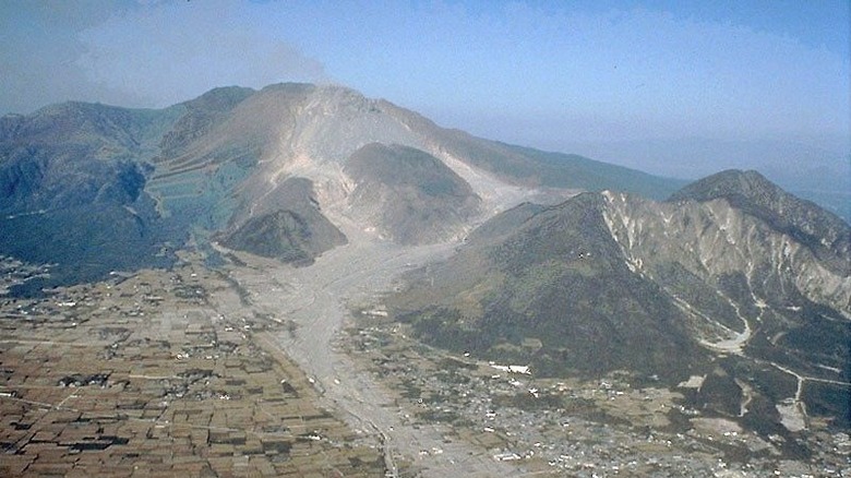 Mount Unzen pyroclastic and lahar deposits