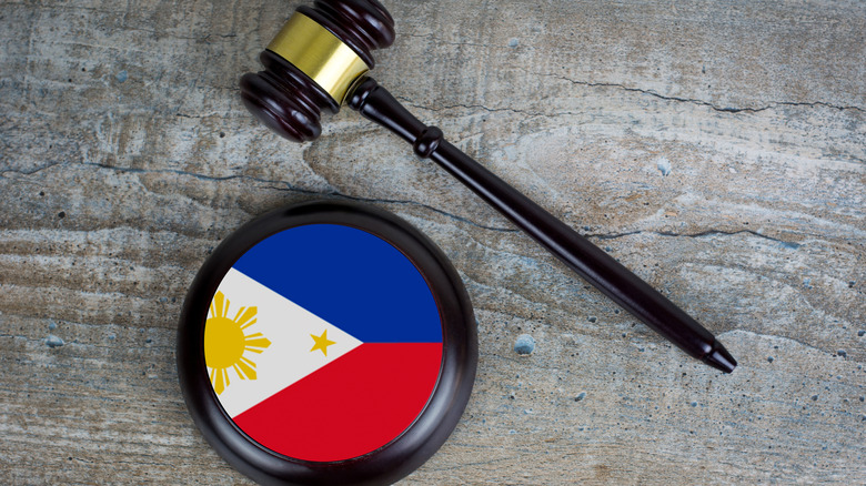 Gavel with Philippines flag design