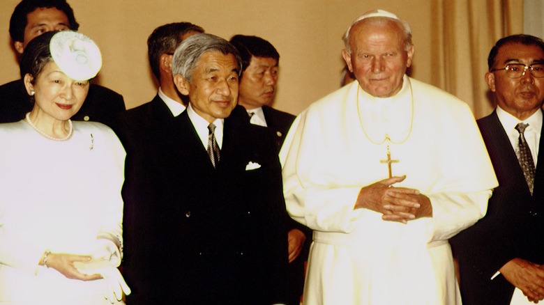 Akihito meeting with the Pope
